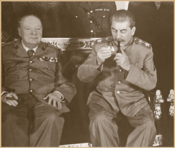 И.В. Сталин и У.Черчилль. Большой Кремлевский дворец, 1944 г. Фото Н.С. Власика..gif